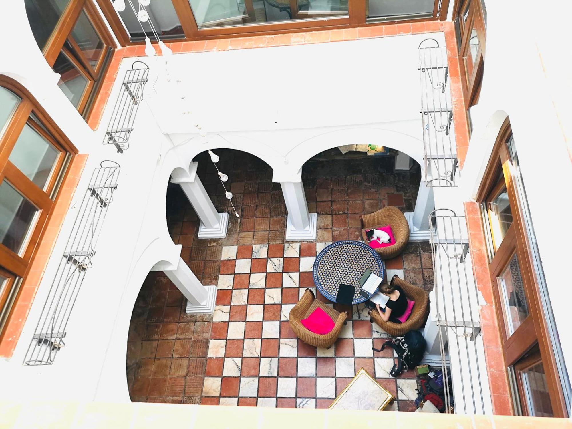 El Beaterio Apartments Тарифа Экстерьер фото