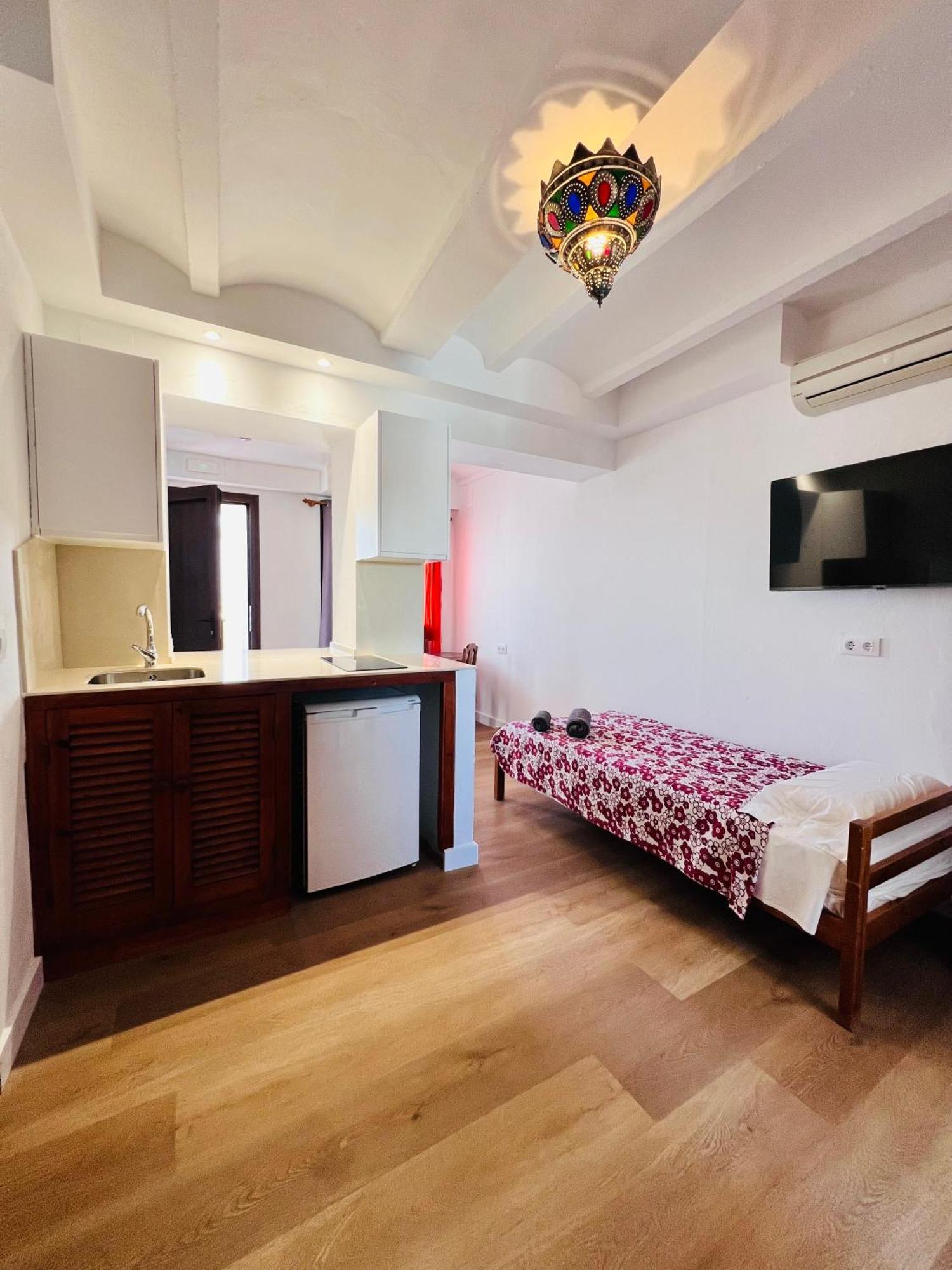 El Beaterio Apartments Тарифа Экстерьер фото